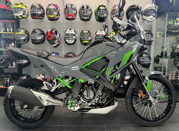 2026 KAWASAKI KLE 500 SE IN PEARL STORM GREY