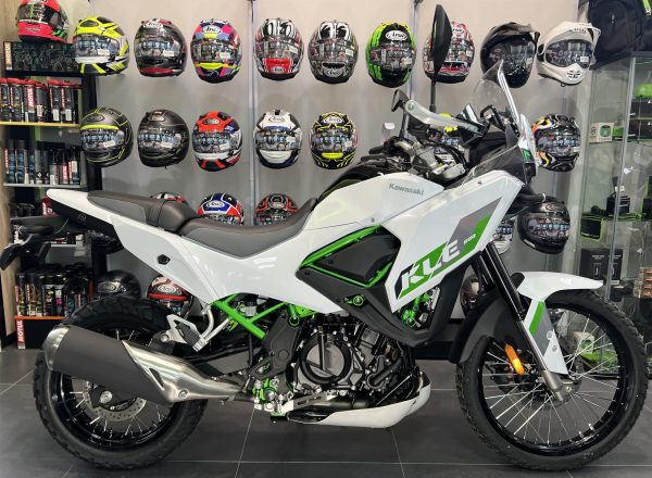 2026 KAWASAKI KLE 500 SE IN PEARL BLIZZARD WHITE