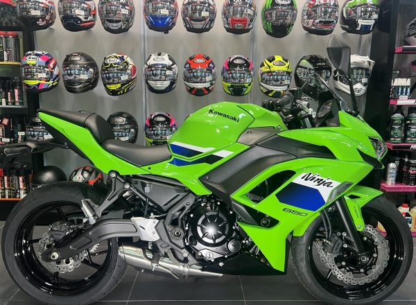 8387898x2200x1650_FFFFFF_L_0