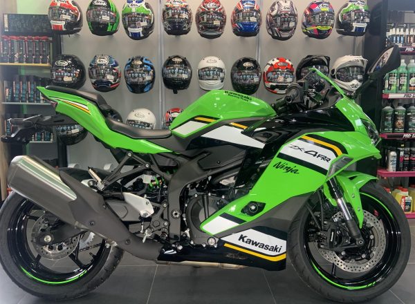 2025 KAWASAKI ZX4RR IN LIME GREEN 0% FINANCE AVAILABLE